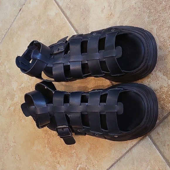 Free People Gia Fisherman Gladiator Sandals EUC - Picture 3 of 10